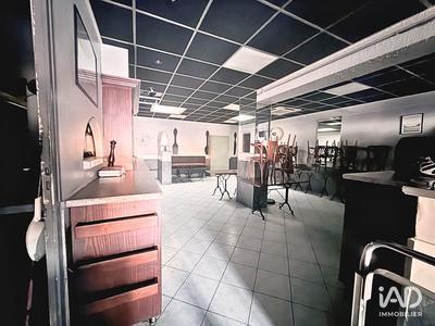 Local commercial - 124 m²