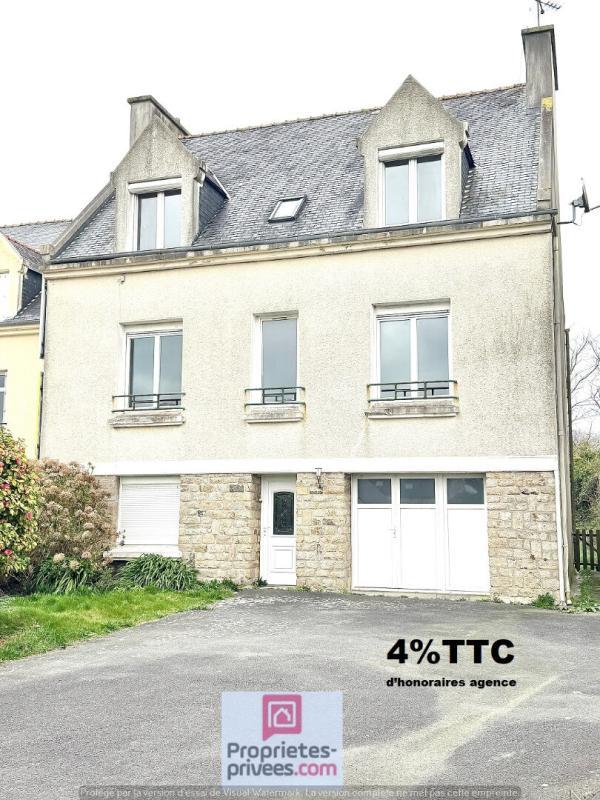 Maison - 143 m² - 8 pièces