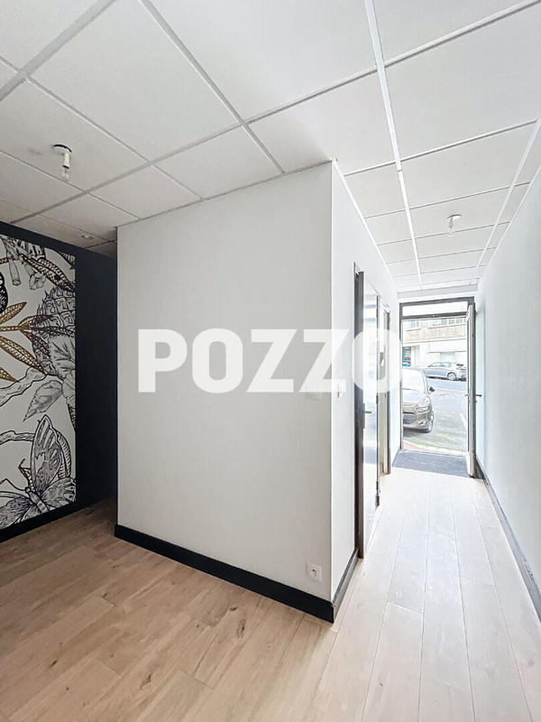 Local commercial - 62 m² - 3 pièces