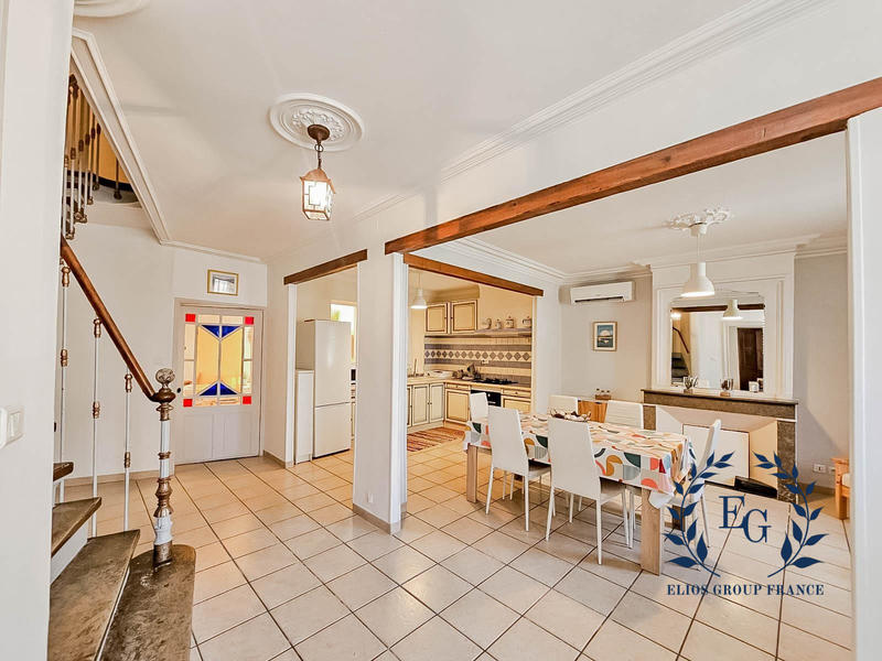 Maison ancienne - 176 m² - 7 pièces