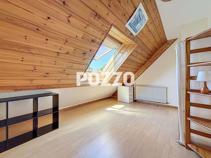 Maison - 134 m² - 8 pièces