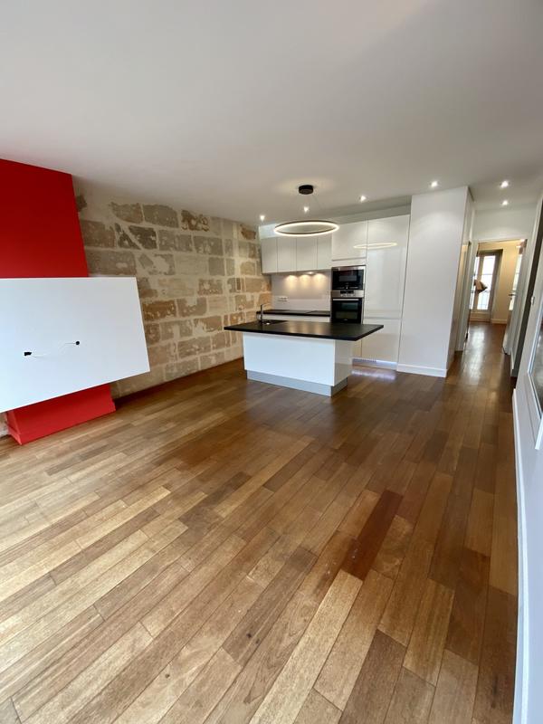 Appartement - 72 m² - 3 pièces