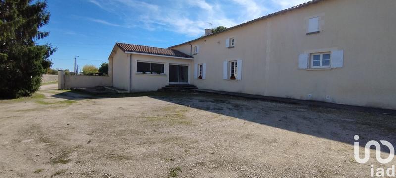 Maison - 216 m² - 8 pièces