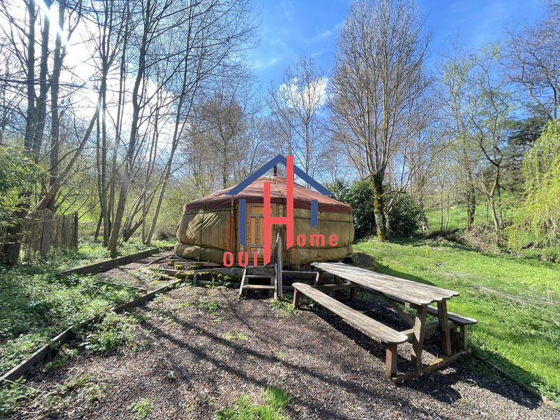 Maison ancienne - 312 m² - 8 pièces