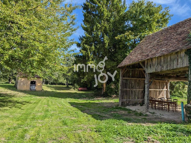 Maison - 180 m² - 6 pièces