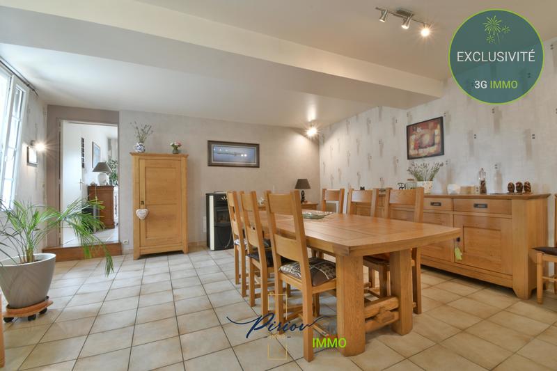 Maison - 132 m² - 8 pièces