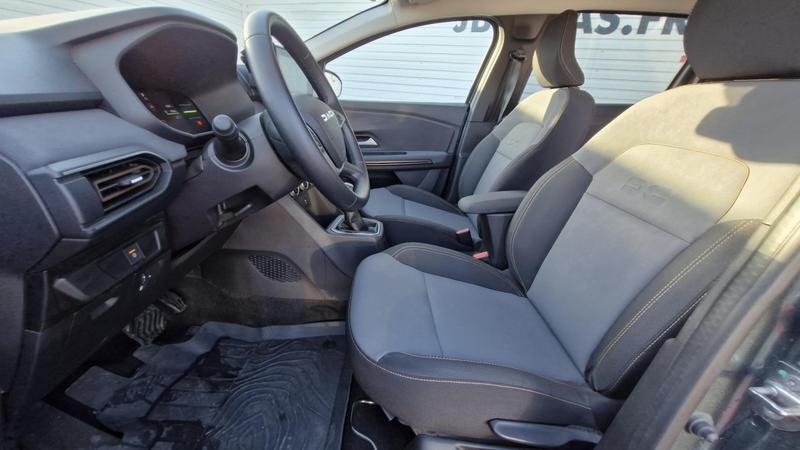 Dacia Jogger Hybrid 140 7 Places Extreme