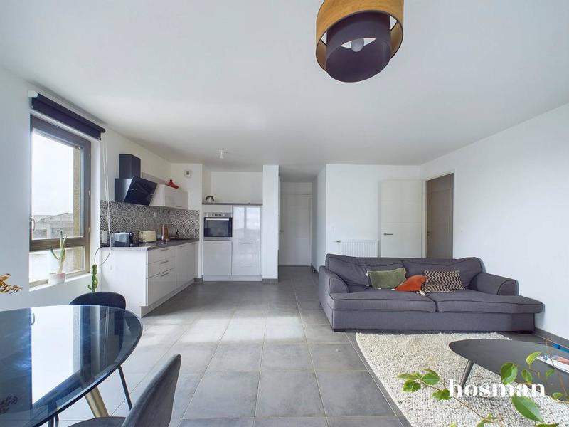 Appartement - 80 m² - 4 pièces