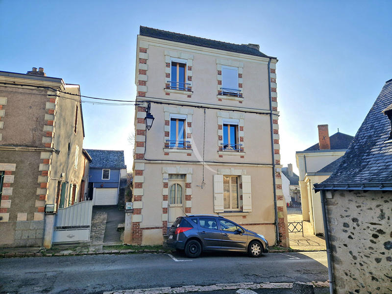 Maison - 75 m² - 4 pièces