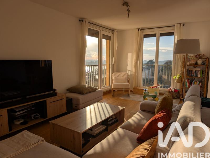 Appartement - 76 m² - 4 pièces