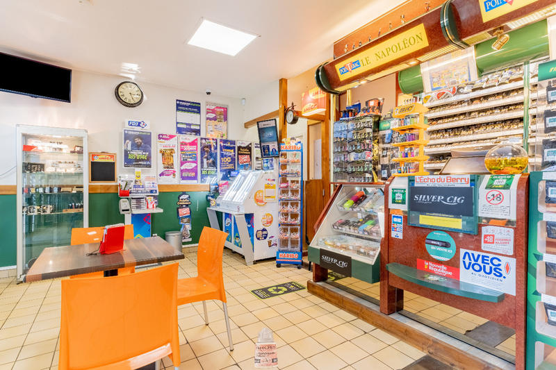 Local commercial - 158 m² - 5 pièces