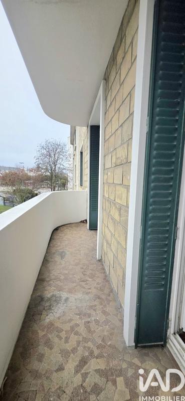 Appartement - 718 m² - 4 pièces