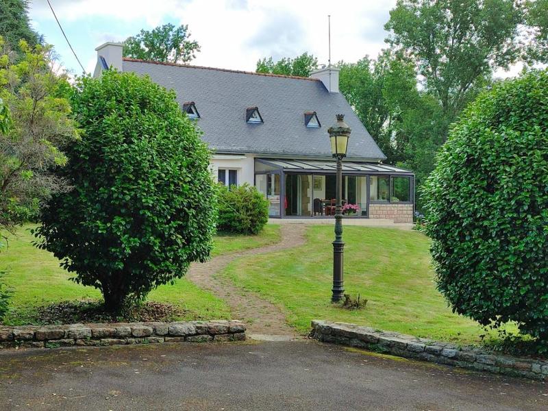 Maison - 146 m² - 7 pièces