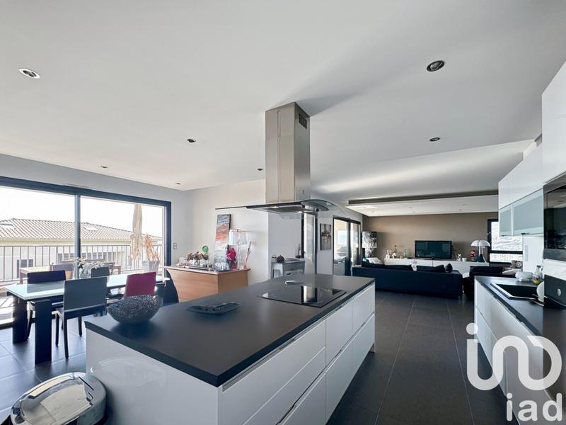 Appartement - 122 m² - 5 pièces