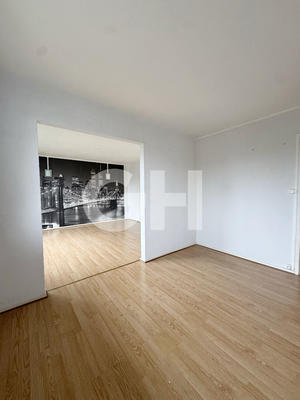 Appartement - 79 m² - 4 pièces