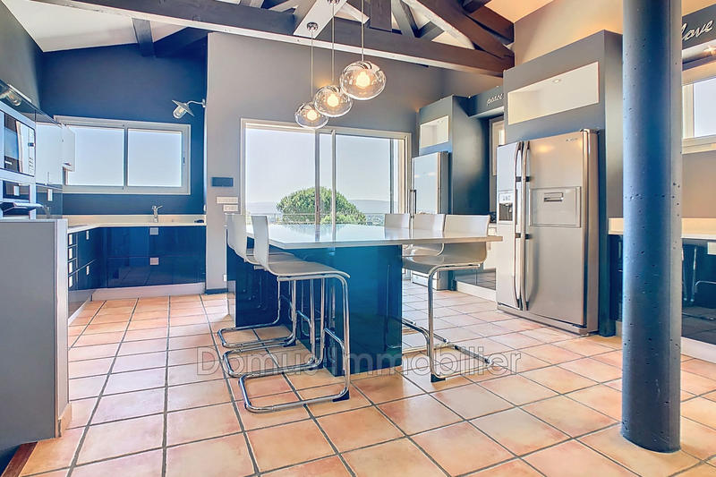 Maison d'architecte - 216 m² - 7 pièces