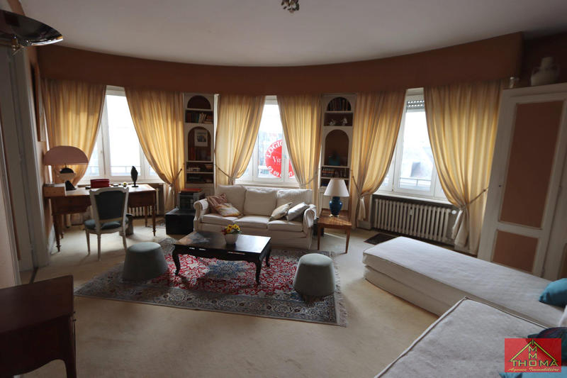 Appartement - 155 m² - 6 pièces