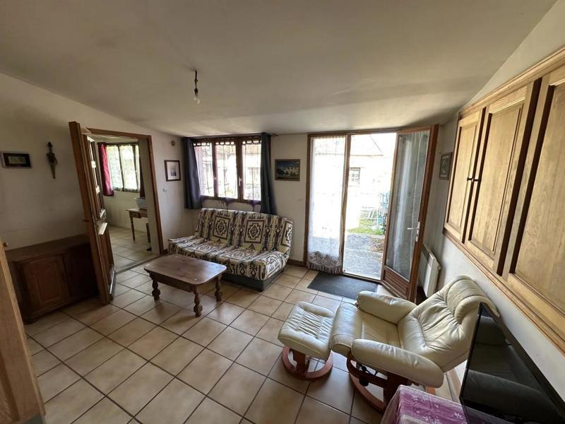 Maison - 185 m² - 7 pièces