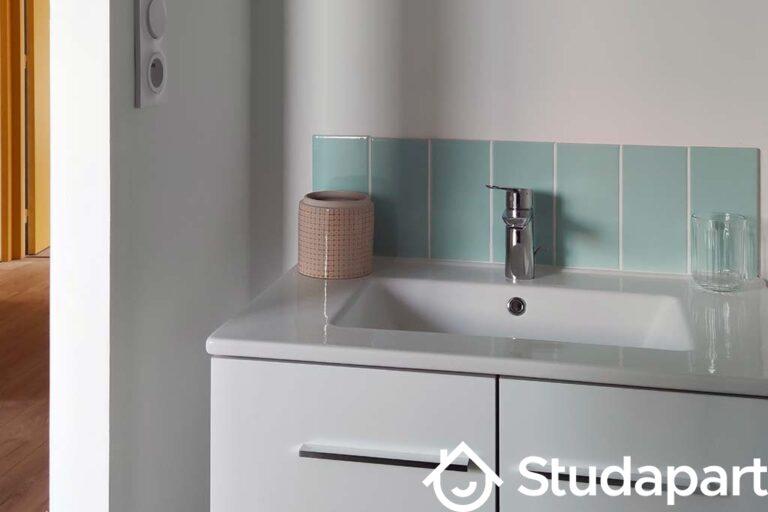 Chambre - 13 m² - 1 pièce