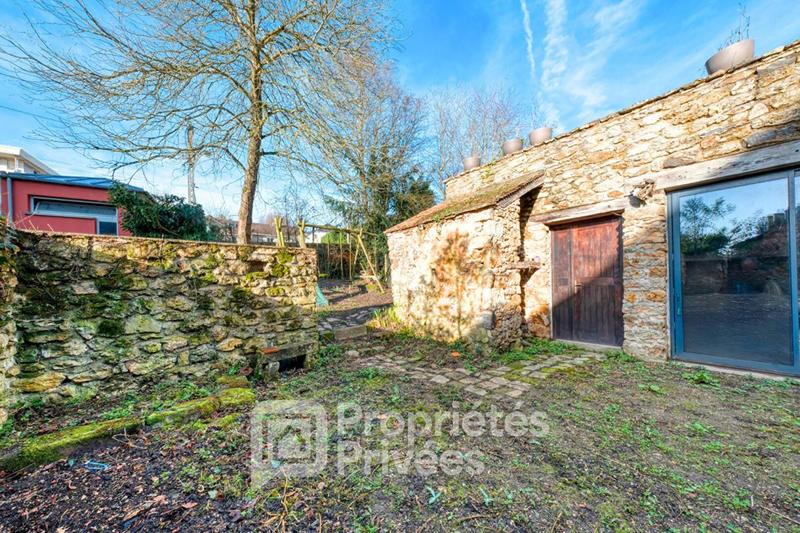 Maison - 186 m² - 7 pièces