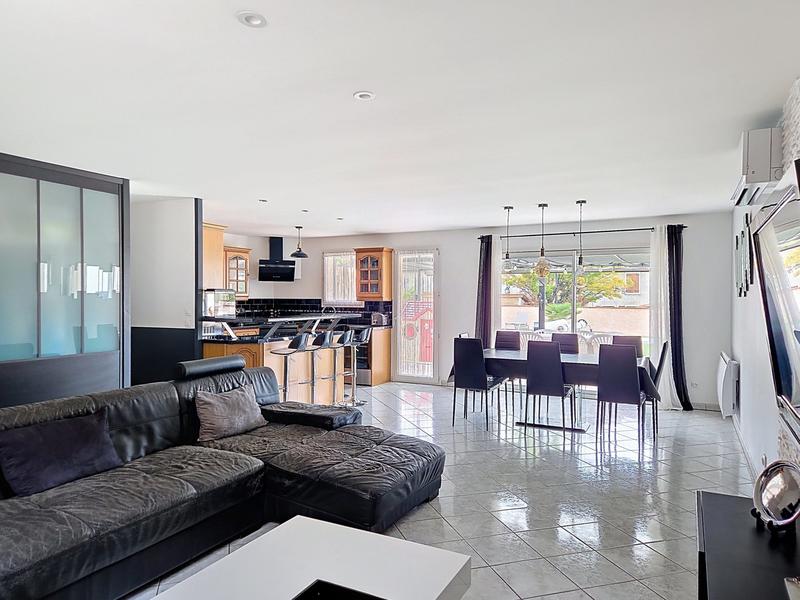 Maison - 148 m² - 7 pièces