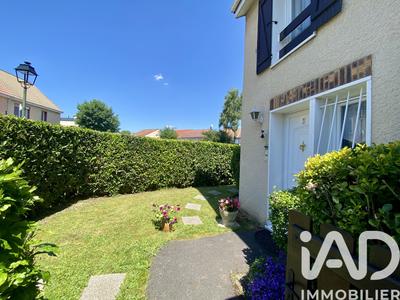 Maison - 83 m² - 4 pièces