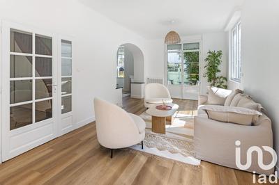 Maison de ville - 210 m² - 8 pièces