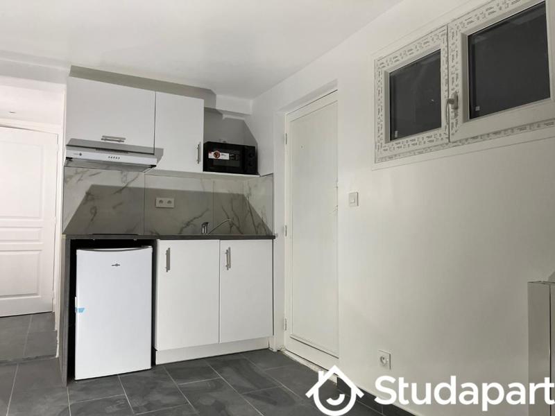 Chambre - 8 m² - 1 pièce