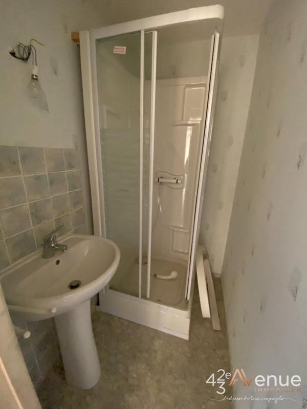 Immeuble - 162 m² - 12 pièces