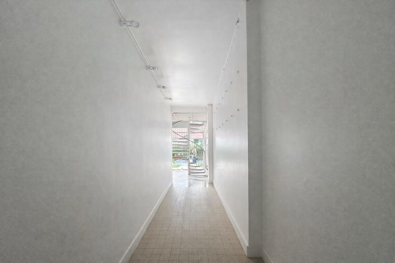 Bureau - 83 m² - 4 pièces