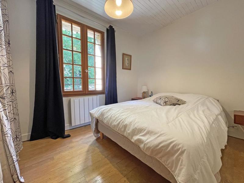 Propriété - 220 m² - 4 pièces