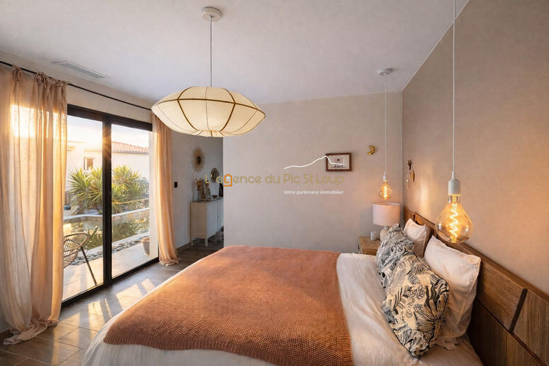 Villa - 155 m² - 4 pièces