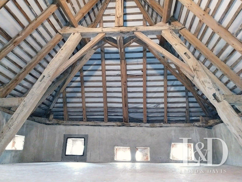 Maison - 206 m² - 6 pièces