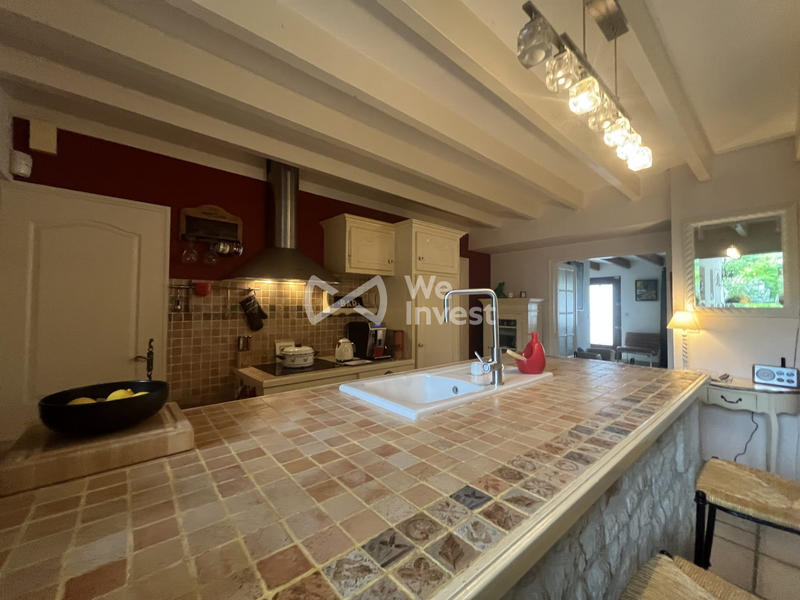 Maison - 263 m² - 5 pièces