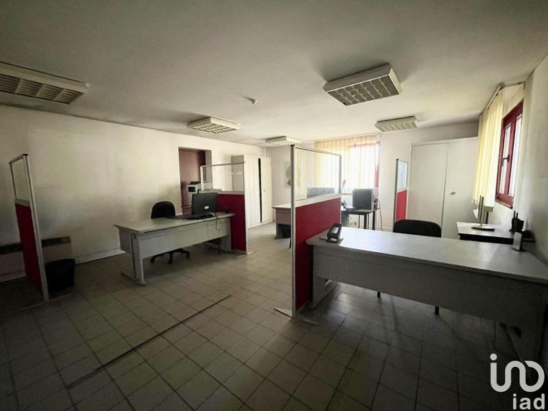 Local commercial - 680 m²