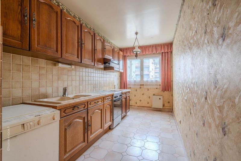 Appartement - 75 m² - 3 pièces