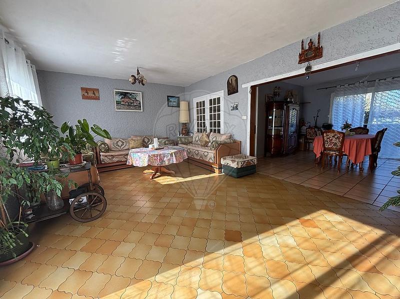 Maison - 142 m² - 6 pièces