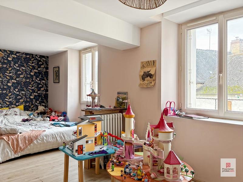 Maison - 142 m² - 6 pièces