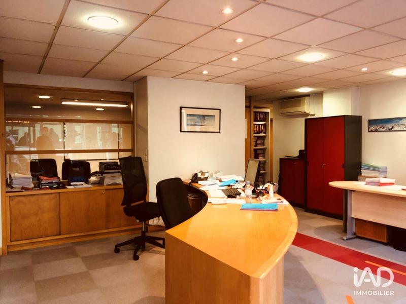 Local commercial - 99 m²