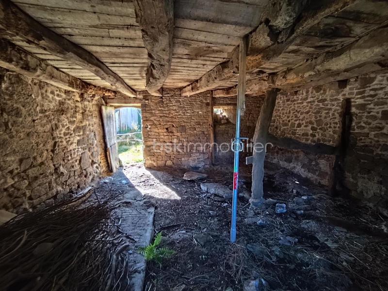 Maison en pierre - 140 m² - 2 pièces