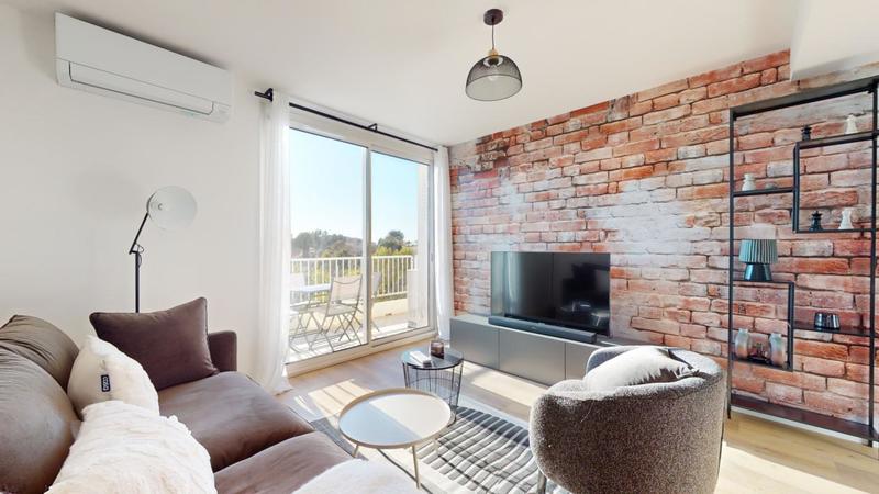 Appartement - 70 m² - 5 pièces