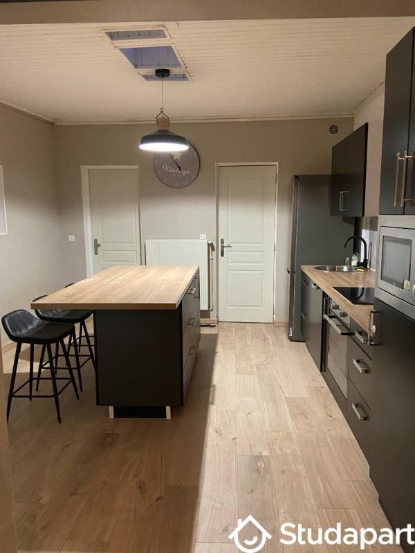 Chambre - 9 m² - 1 pièce