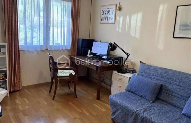 Maison traditionnelle - 130 m² - 4 pièces