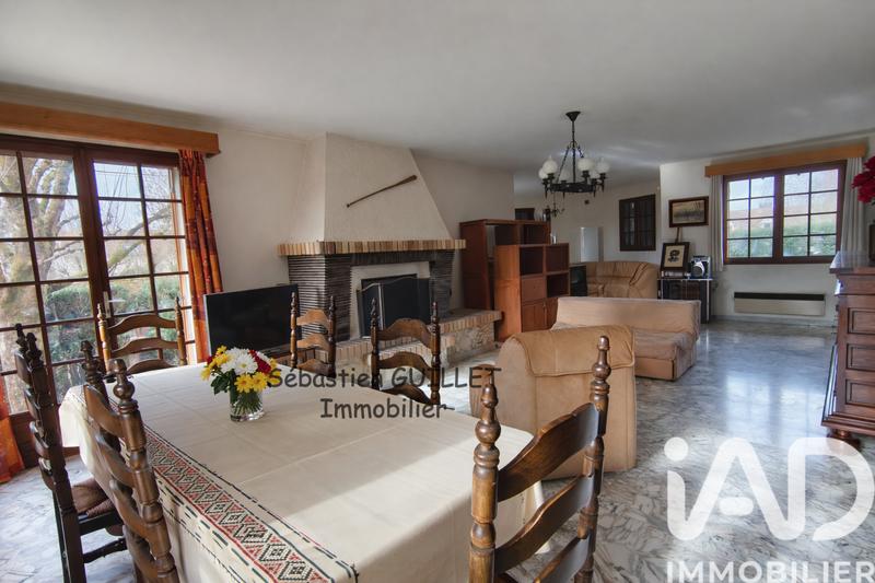 Maison - 248 m² - 12 pièces