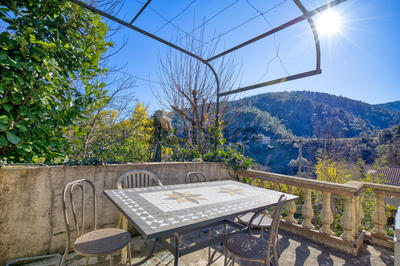 Maison - 137 m² - 8 pièces