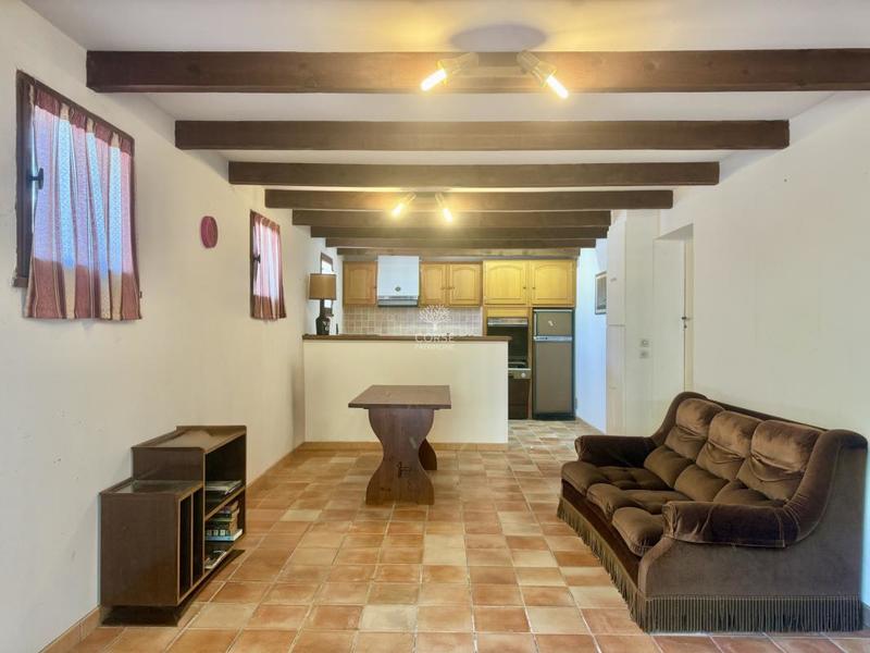 Maison - 163 m² - 6 pièces