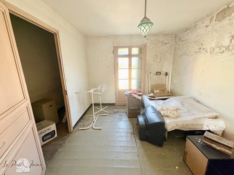 Immeuble - 228 m² - 9 pièces