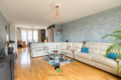 Maison ancienne - 163 m² - 7 pièces