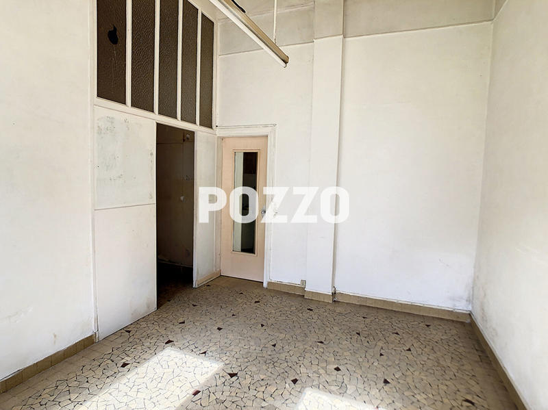 Local commercial - 100 m² - 2 pièces