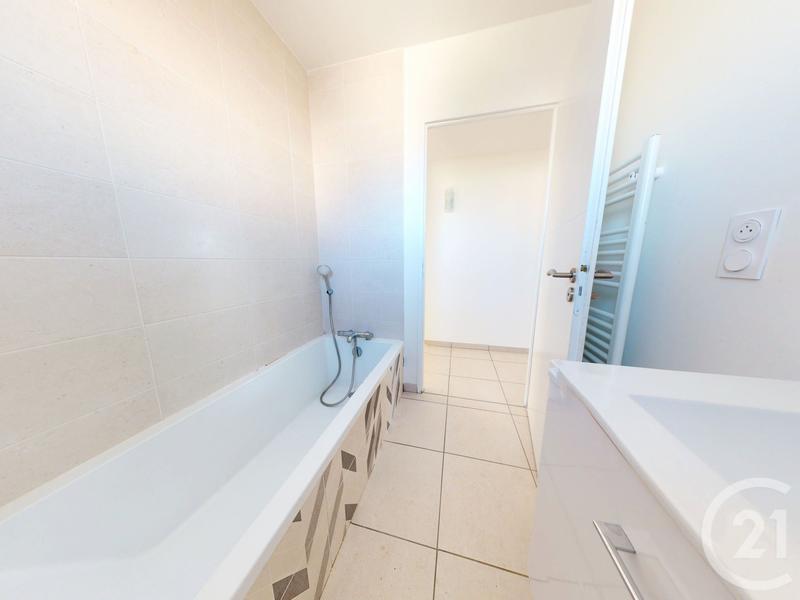 Maison - 146 m² - 6 pièces